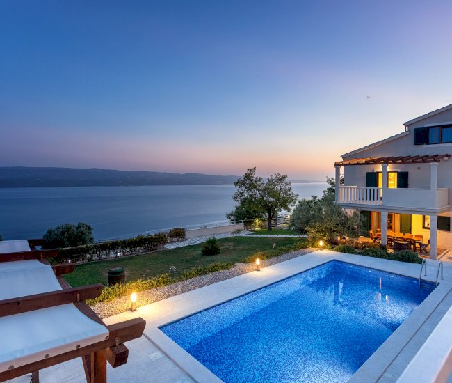 villa-pokora-omis-luxury-croatia-retreats (62)