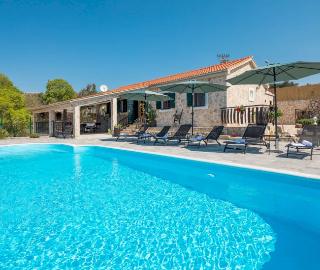 Villa Adamaris For Rent In Rogoznica- Luxury Croatia Retreats (41)
