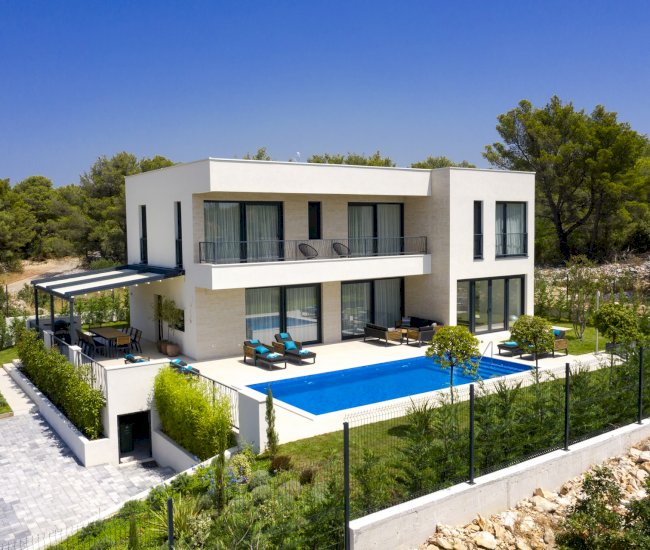 Villa Spuga For Rent In Sibenik_Luxury Croatia Retreats (1)
