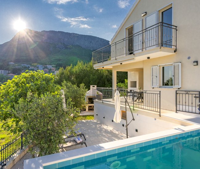 Villa Clissa Paradisum for rent- LCR (16)